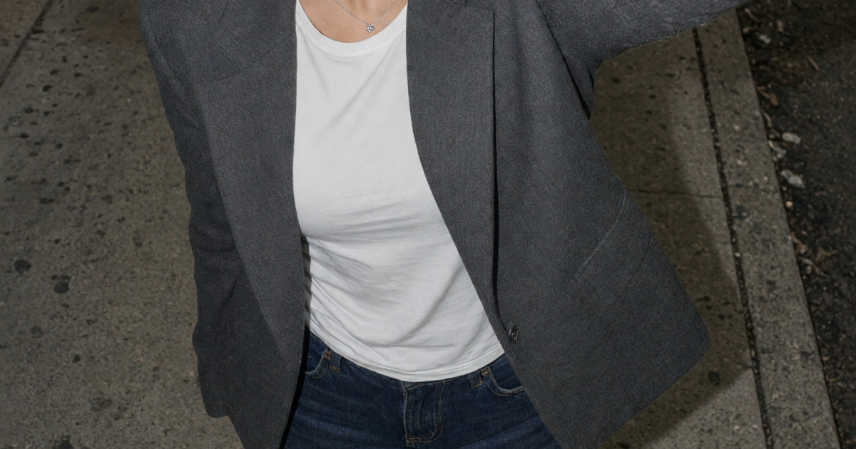 Inverted Camera Effect: 4 Easy Outfit Checks